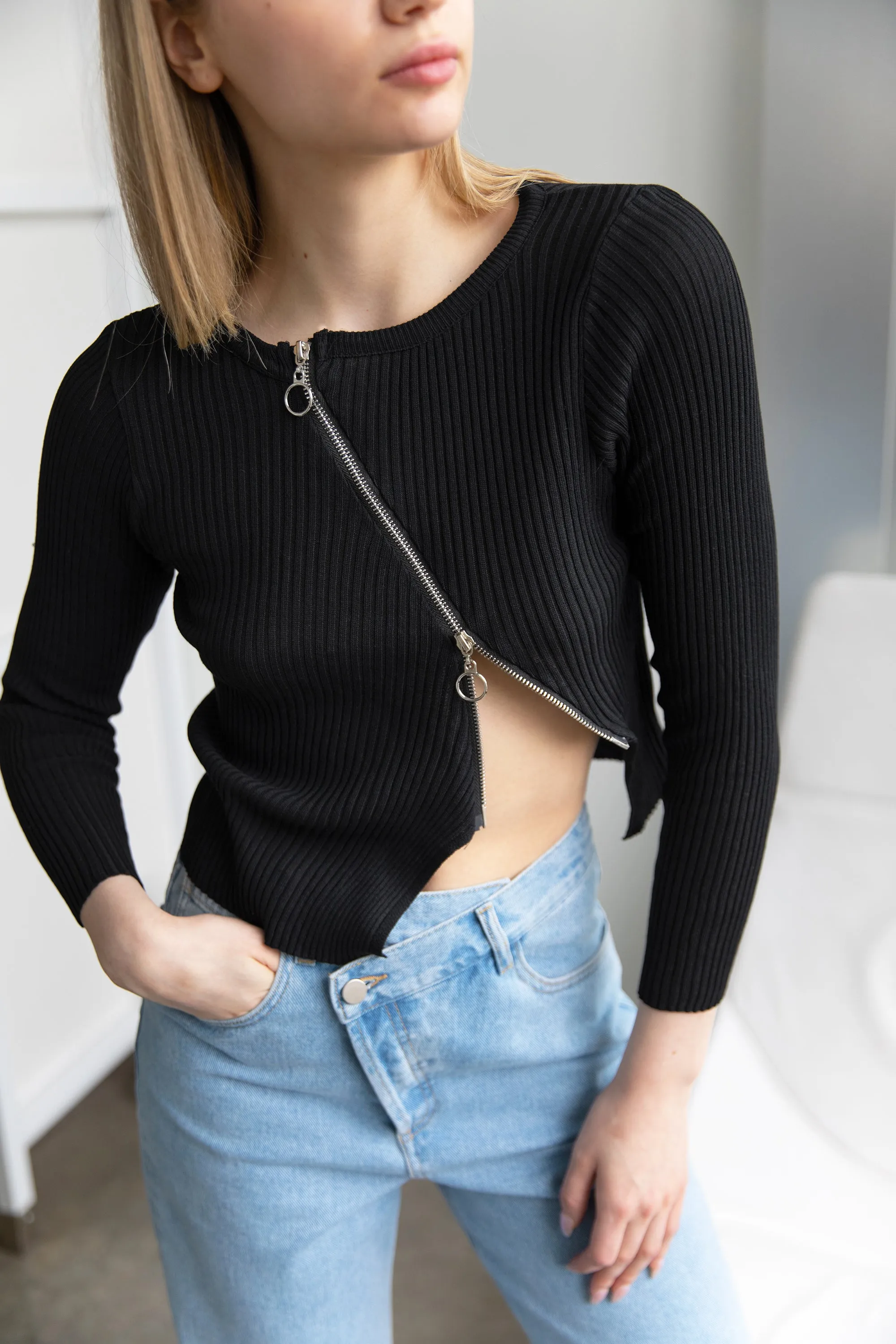 ASYMMETRICAL ZIP FRONT TOP