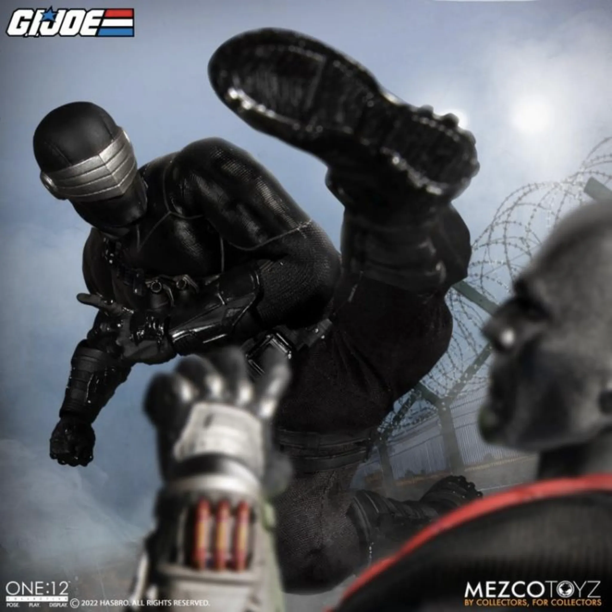 G.I. Joe Mezco One:12 Collective Deluxe Snake Eyes