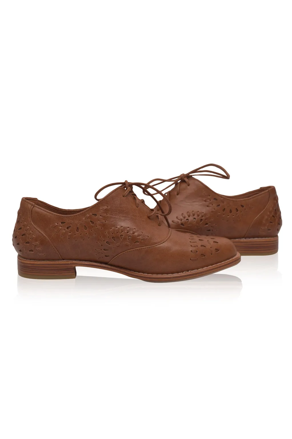 Heartbreak Leather Oxfords (Sz. 5, 11 &12)