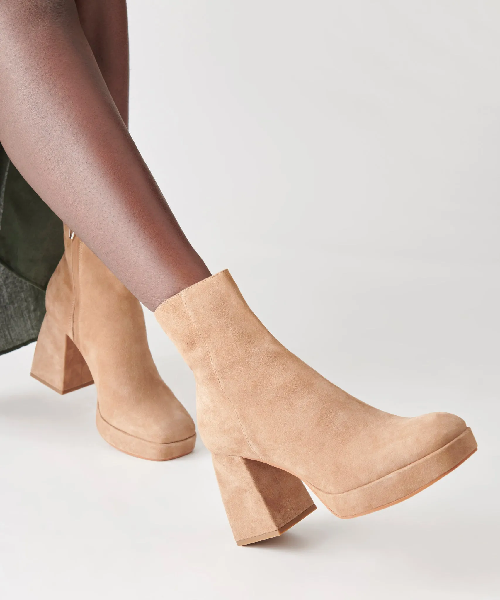 ULYSES BOOTS MUSHROOM SUEDE