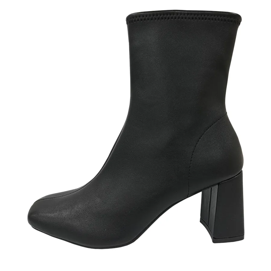 Women's Penelope Boot